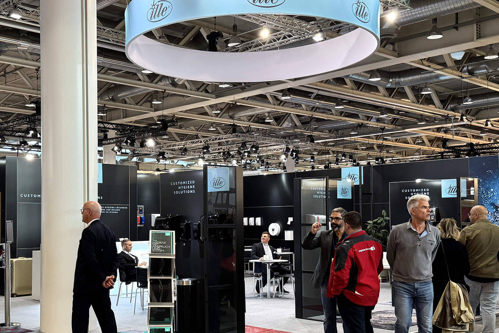 A3 Erlebnismanufaktur AG - Messebau - Ille Papier Service GmbH