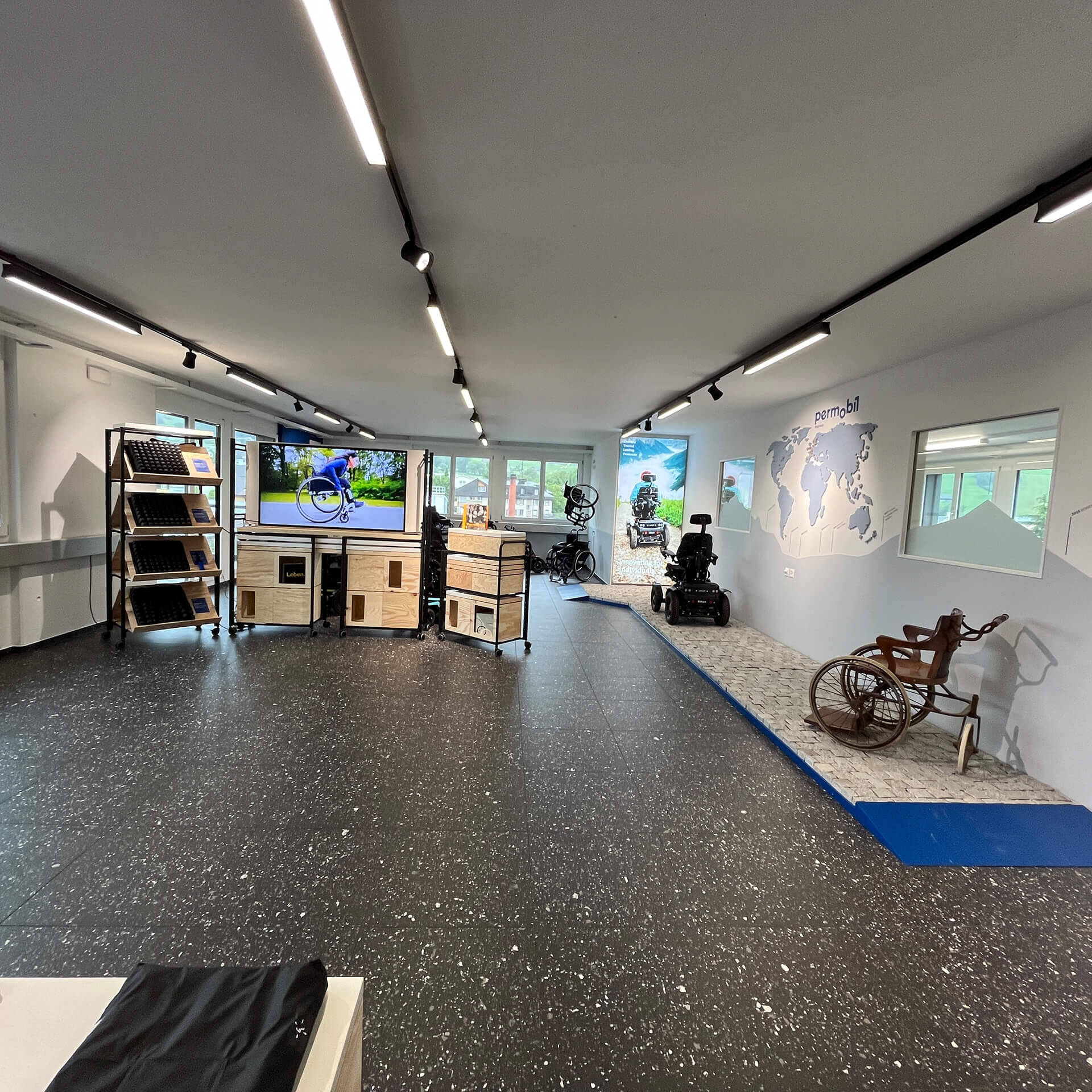 A3 Erlebnismanufaktur AG - Raumgestaltung - Permobil Experience Center